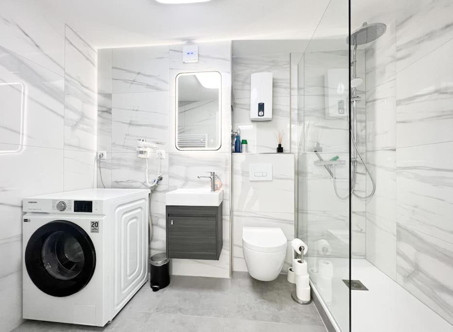 Apartment Schickes In Lage B7 *